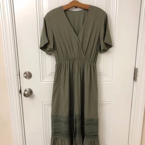 Cupshe Ruffled Lace Trim Midi Dress V-neck Short Sleeve